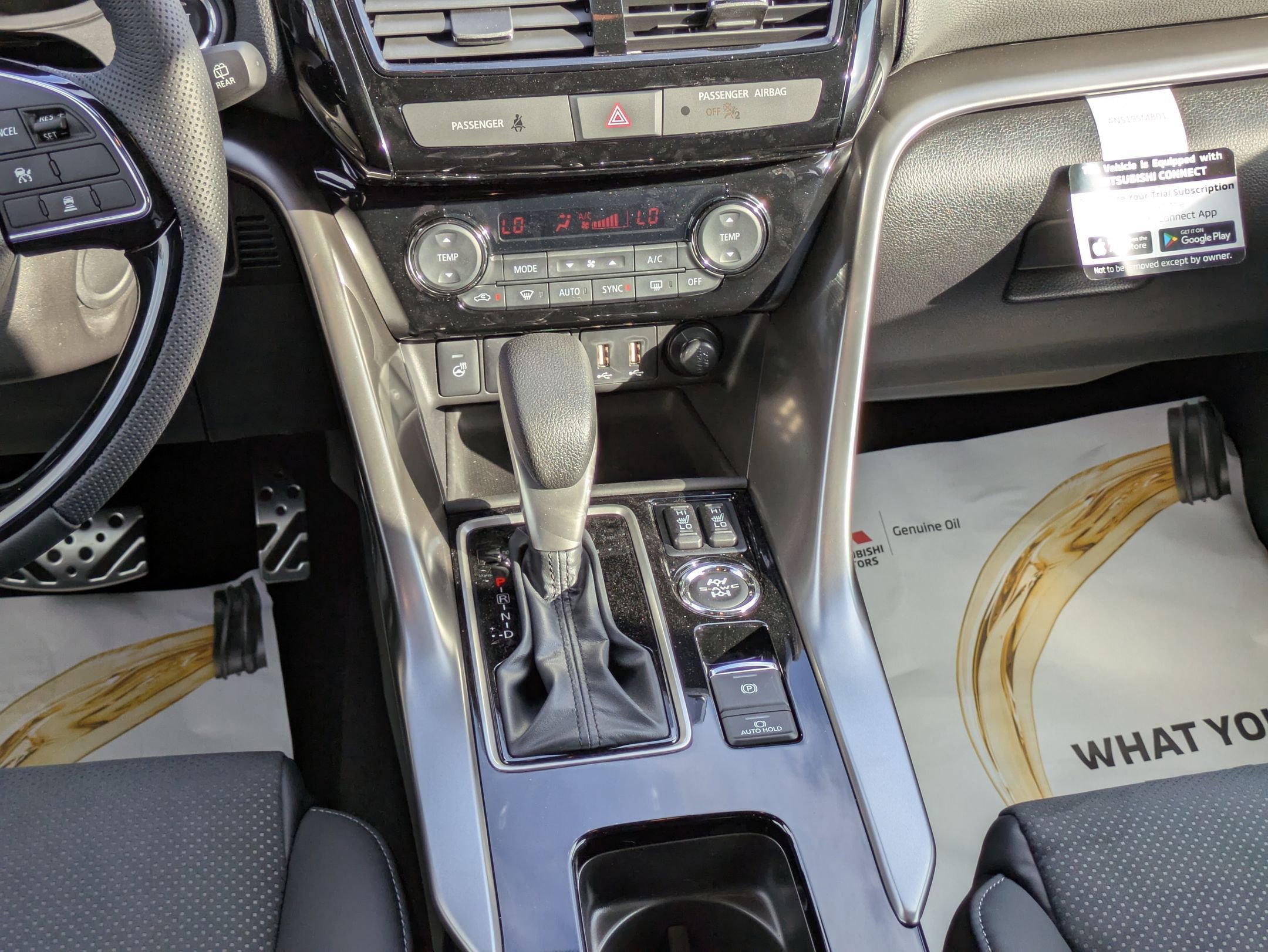 2025 Mitsubishi Eclipse Cross Black Edition - Photo 17