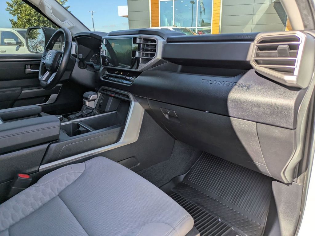 2023 Toyota Tundra SR5 - Photo 28