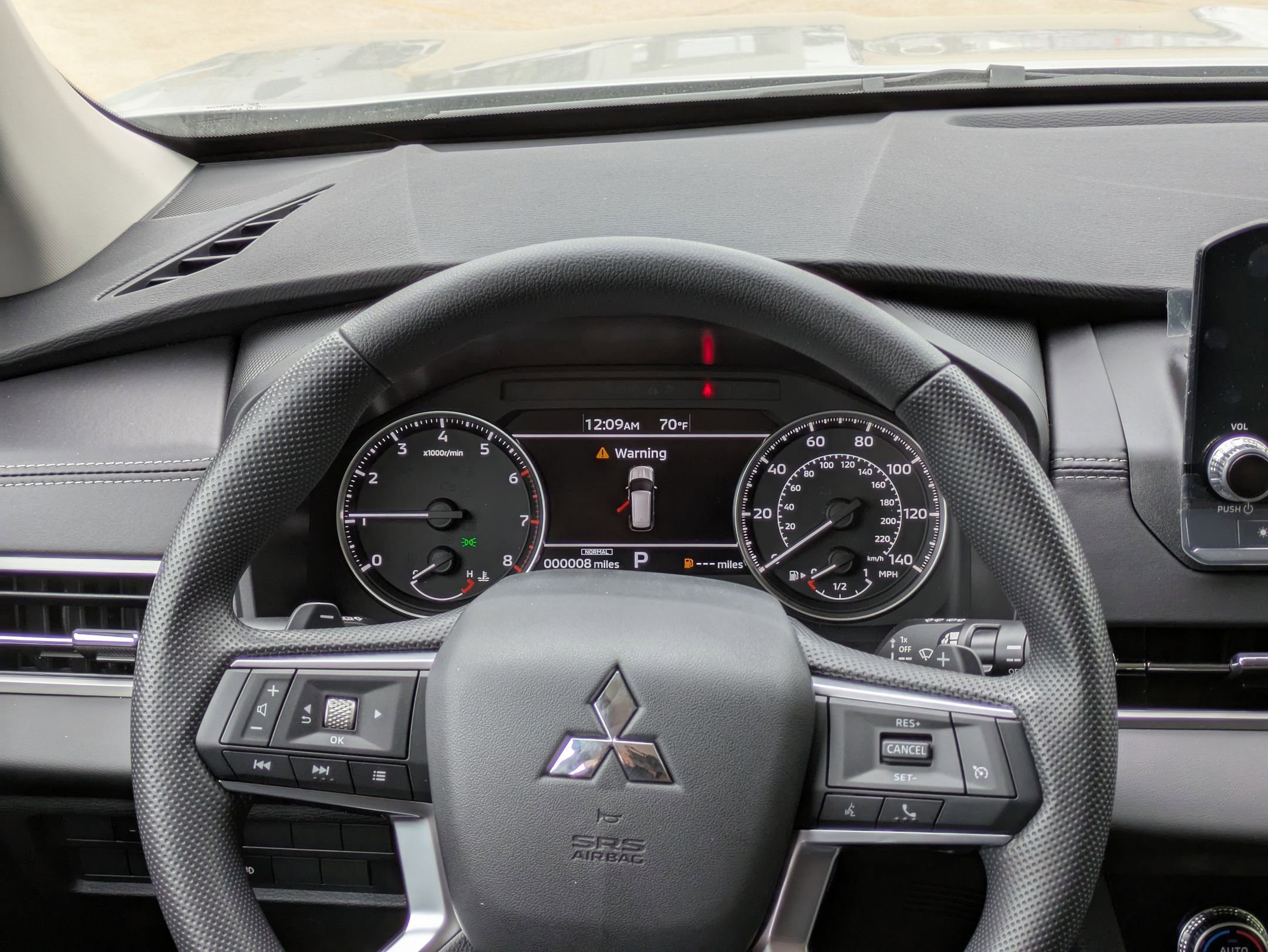 2024 Mitsubishi Outlander ES - Photo 22