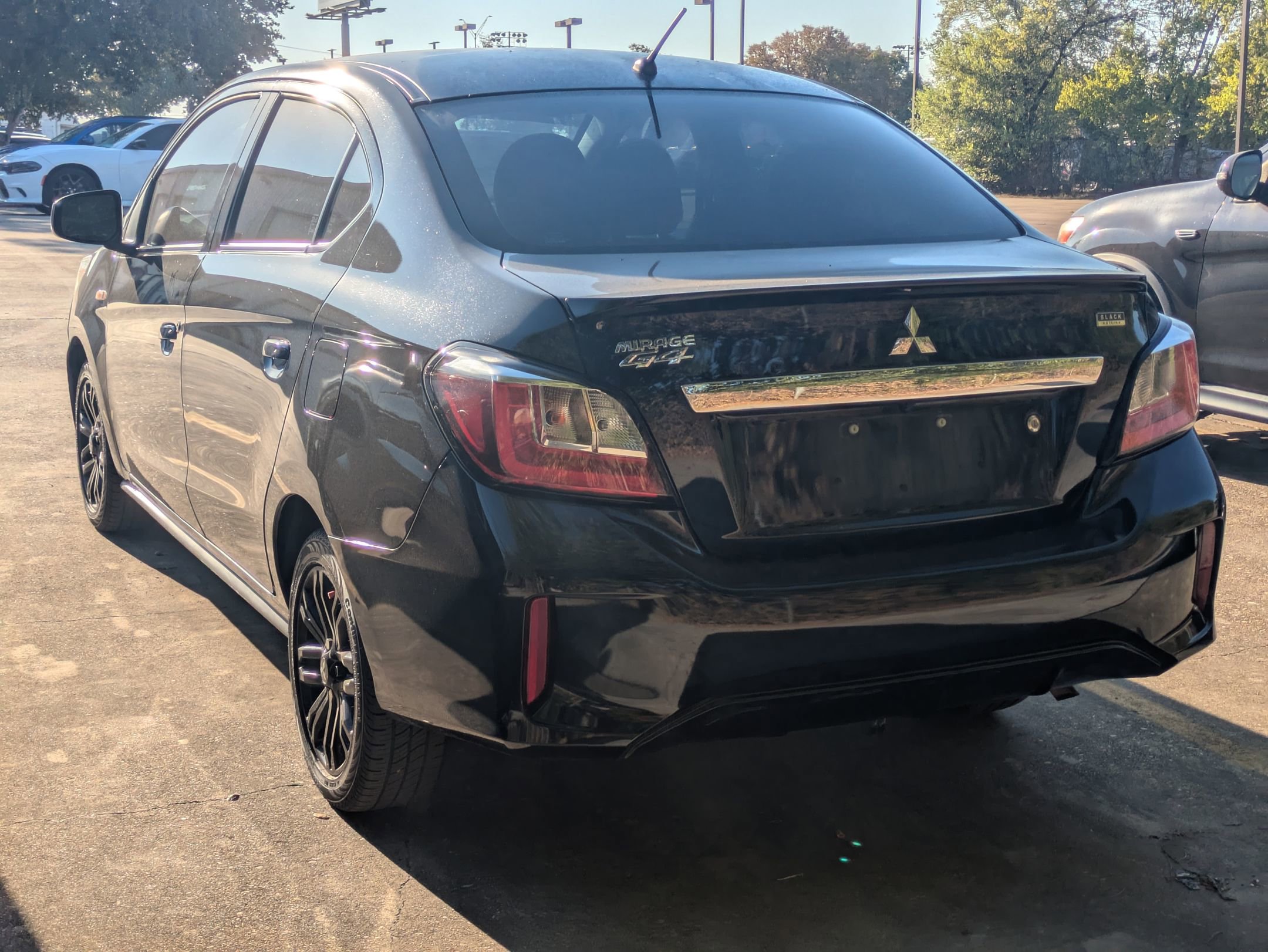 2022 Mitsubishi Mirage G4 Black Edition photo 2