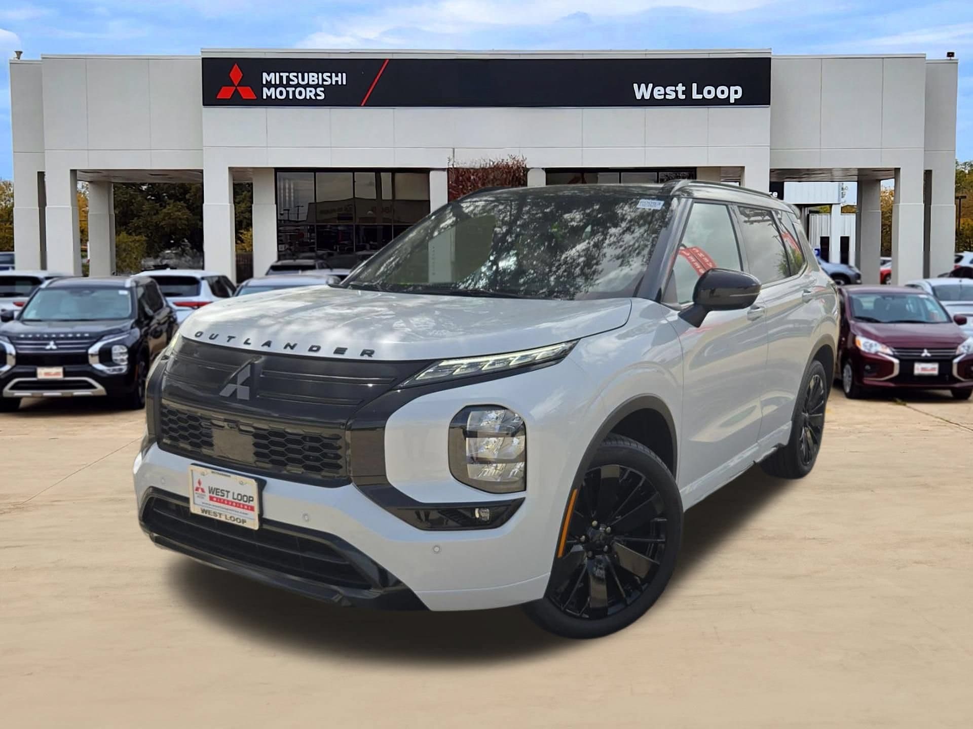 New 2026 Mitsubishi Outlander Black Edition