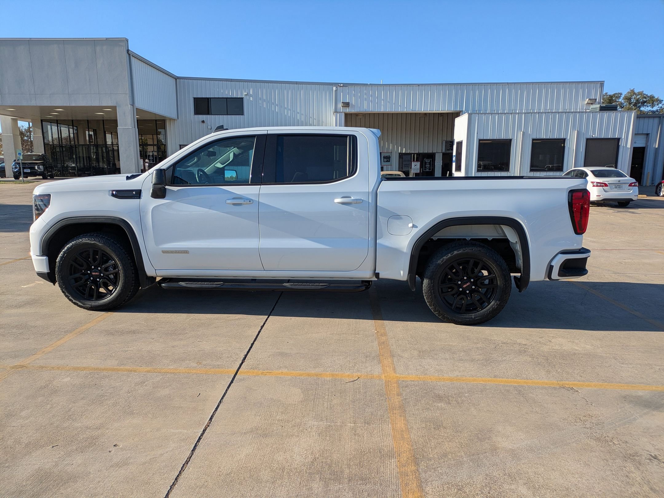 2023 Gmc Sierra 1500 Elevation photo 2