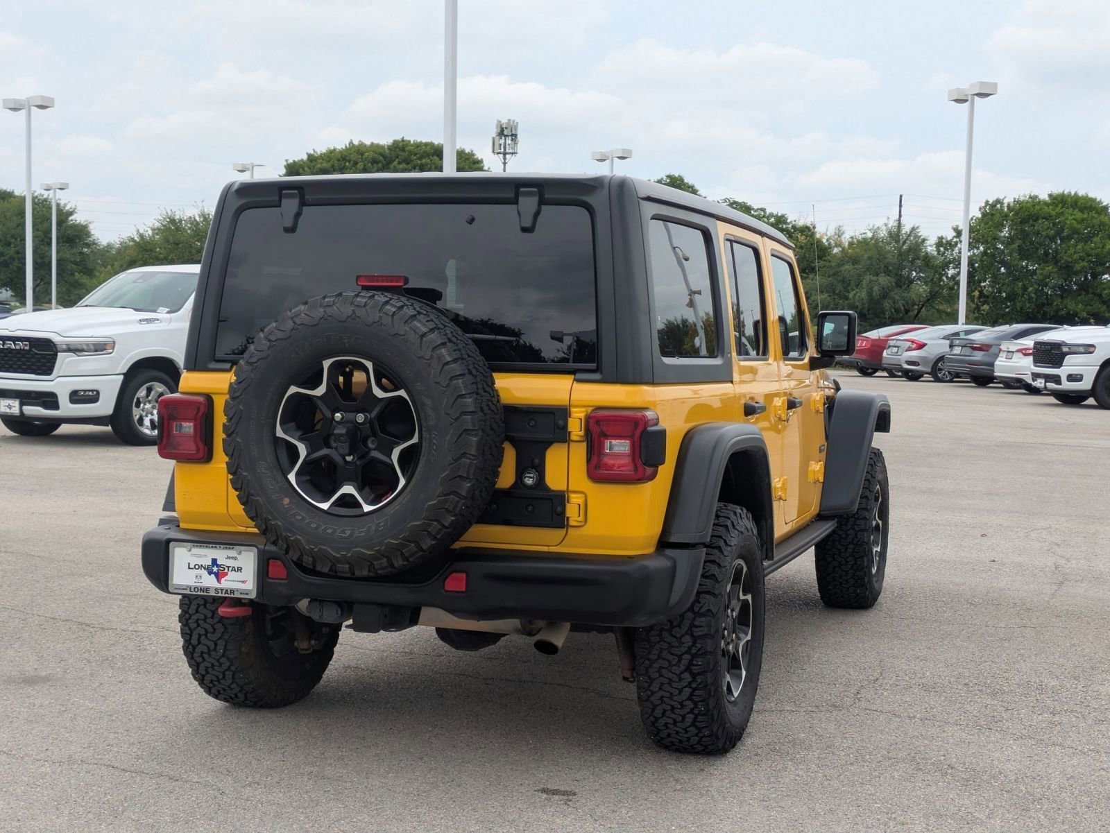 2020 Jeep Wrangler Unlimited Rubicon photo 3