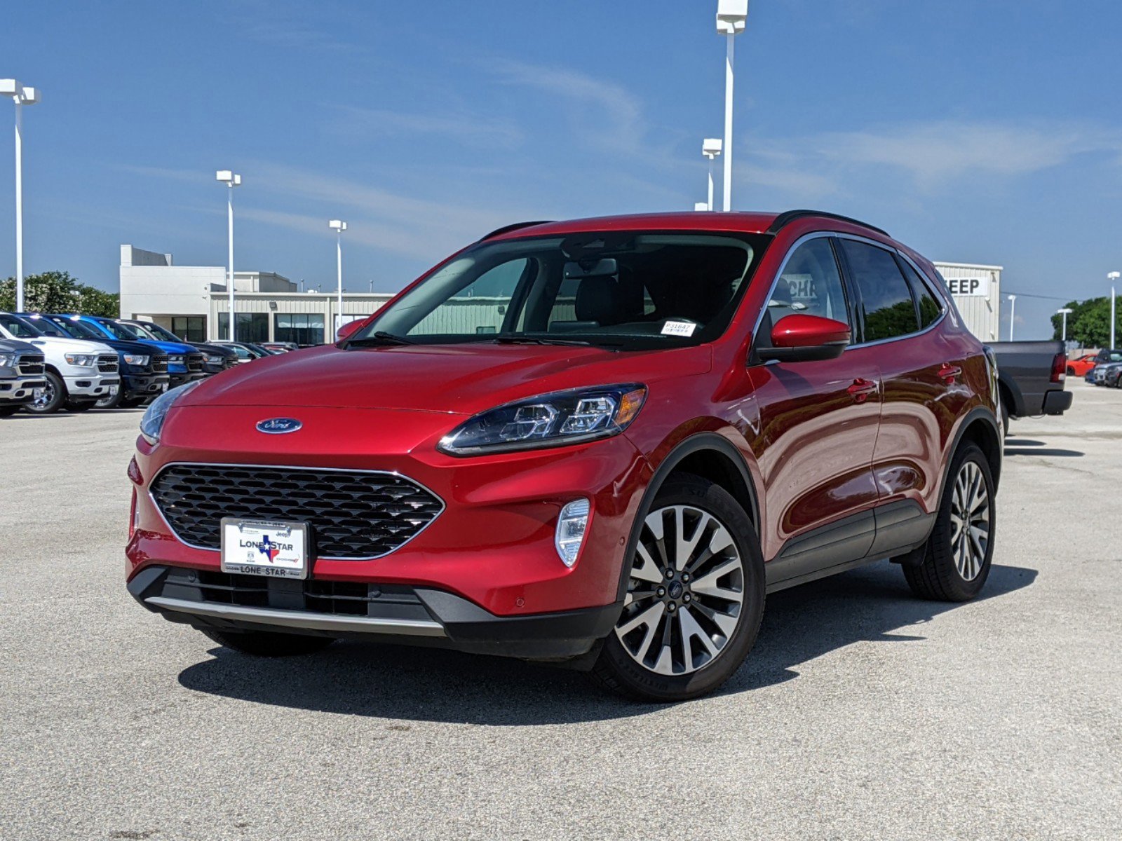2020 Ford Escape Titanium Hybrid photo 2