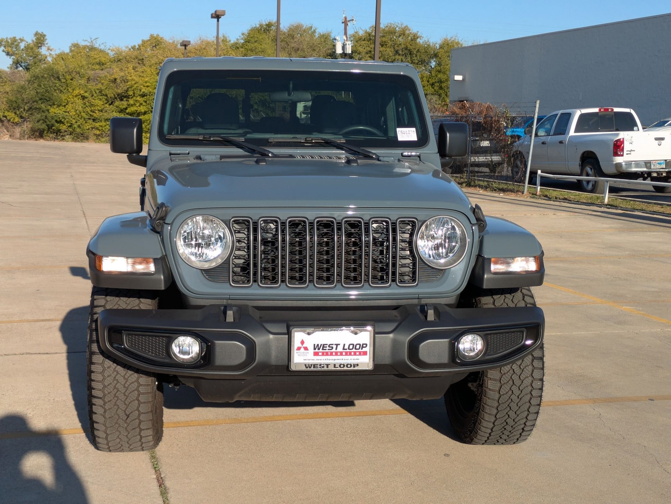 2025 Jeep Gladiator Nighthawk - Photo 8