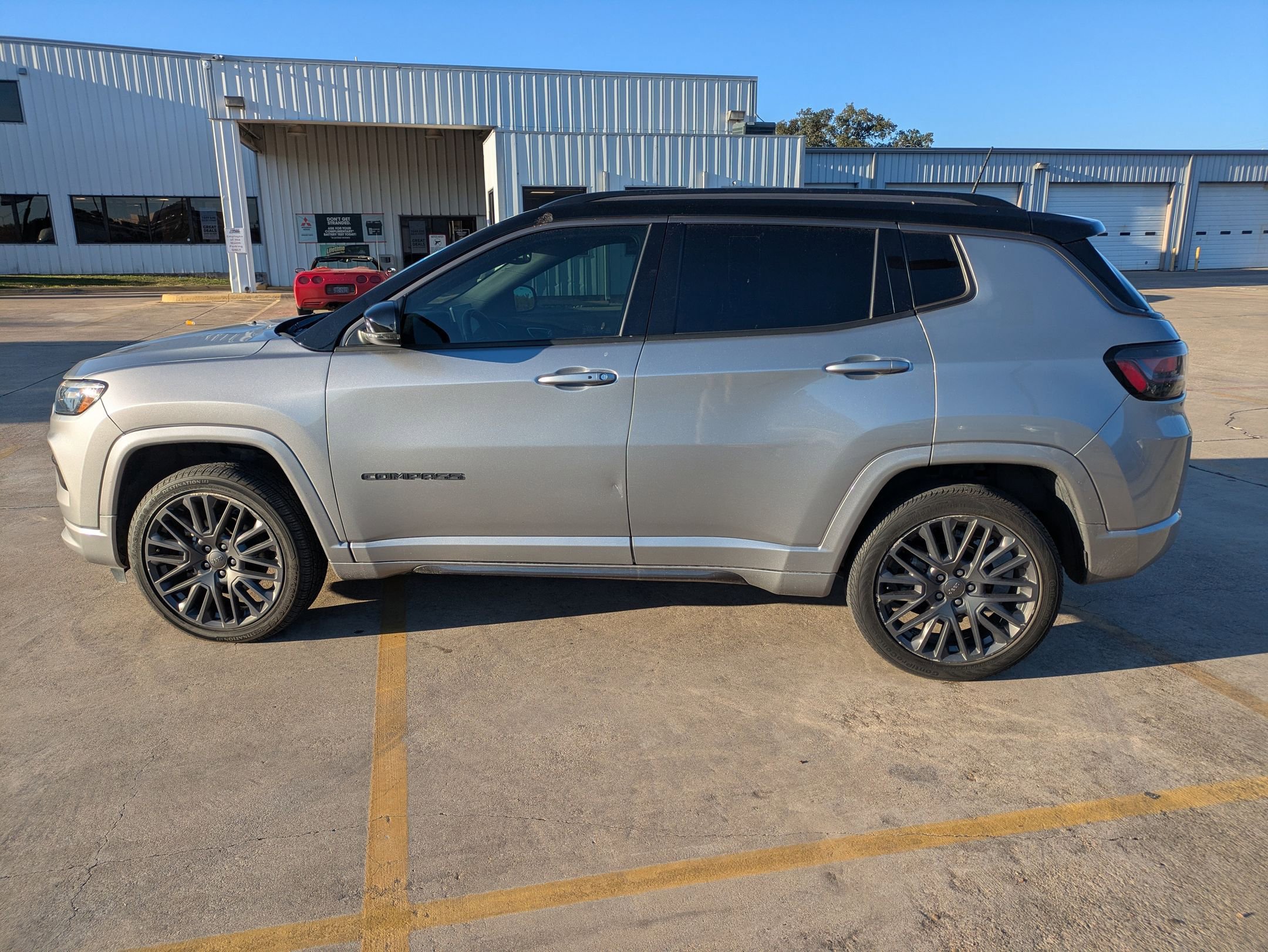 2022 Jeep Compass Limited photo 2