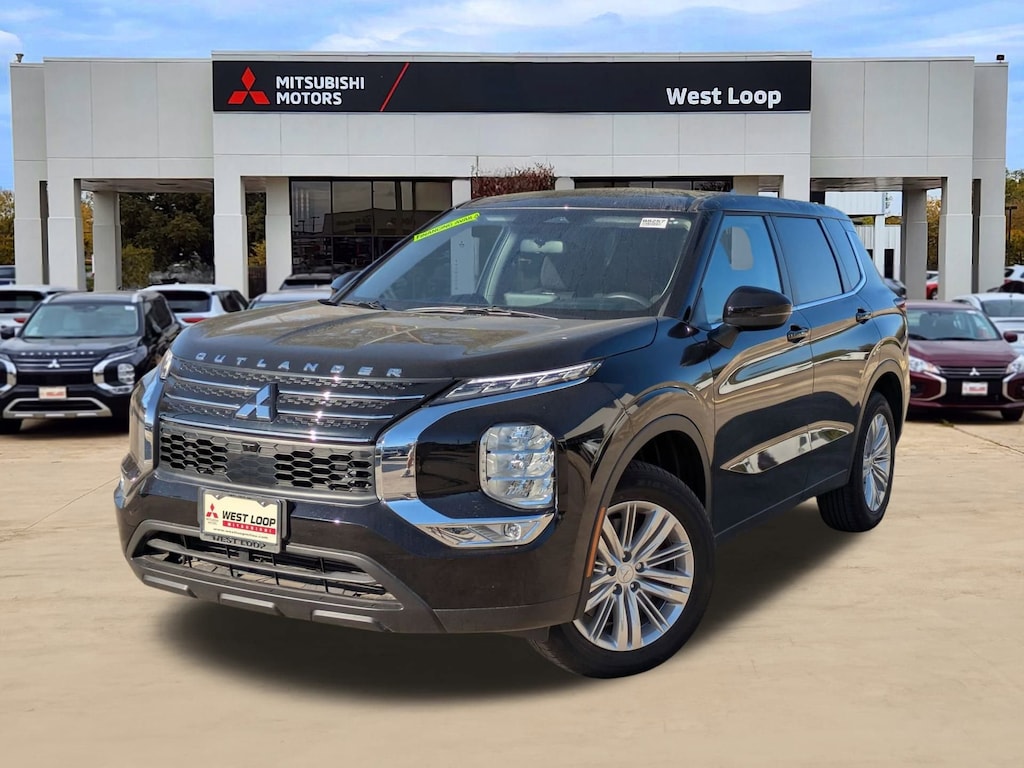 Used 2024 Mitsubishi Outlander ES SUV