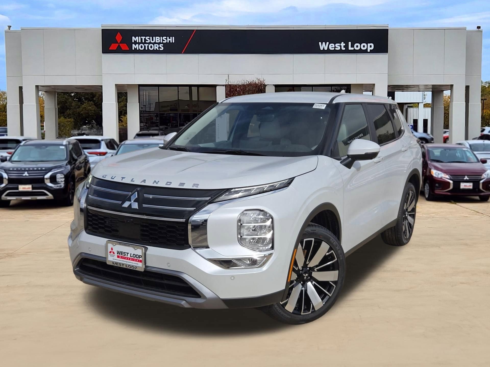 New 2026 Mitsubishi Outlander SE