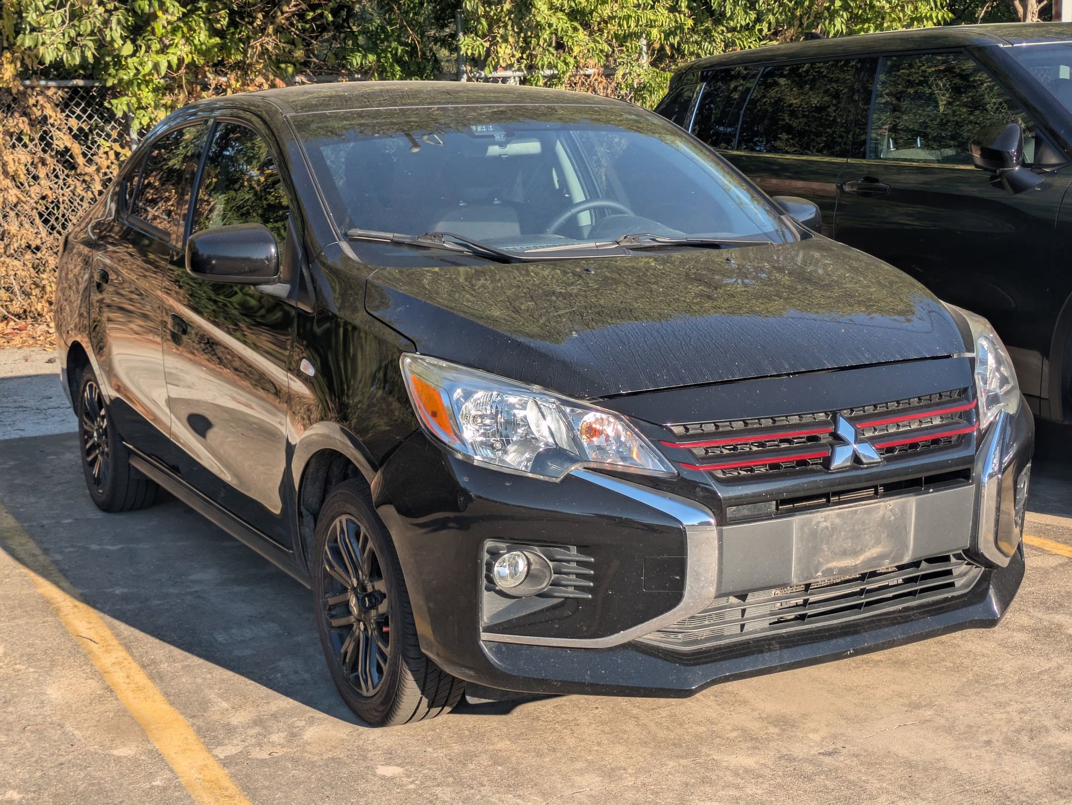 2022 Mitsubishi Mirage G4 Black Edition photo 4