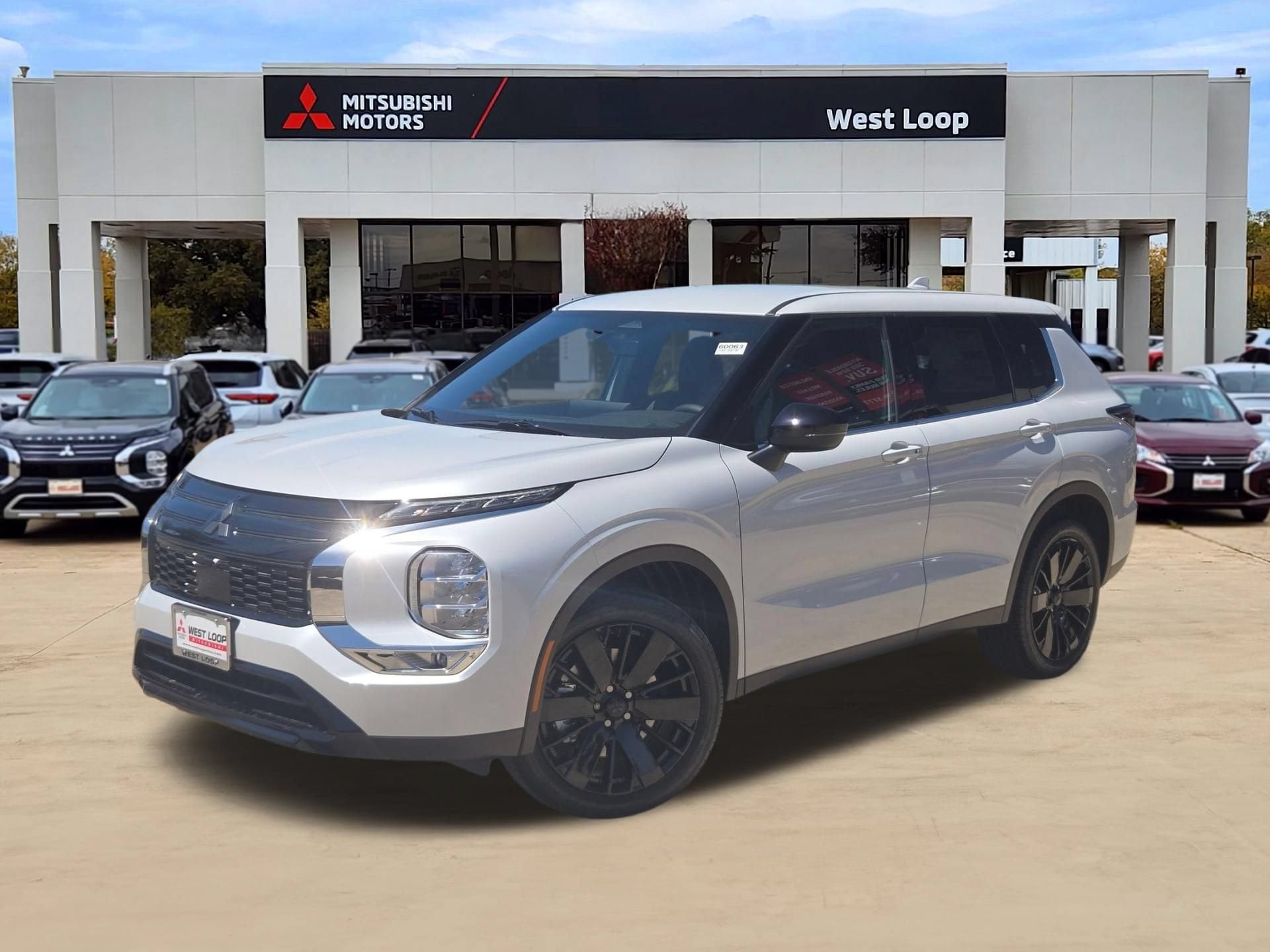 New 2026 Mitsubishi Outlander LE