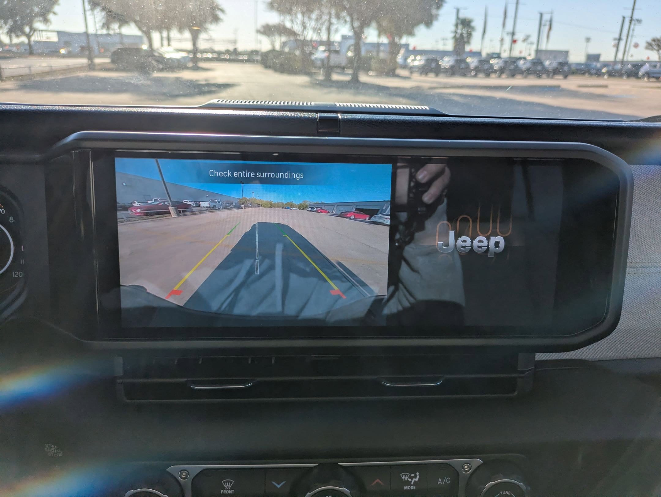 2025 Jeep Gladiator Nighthawk - Photo 16