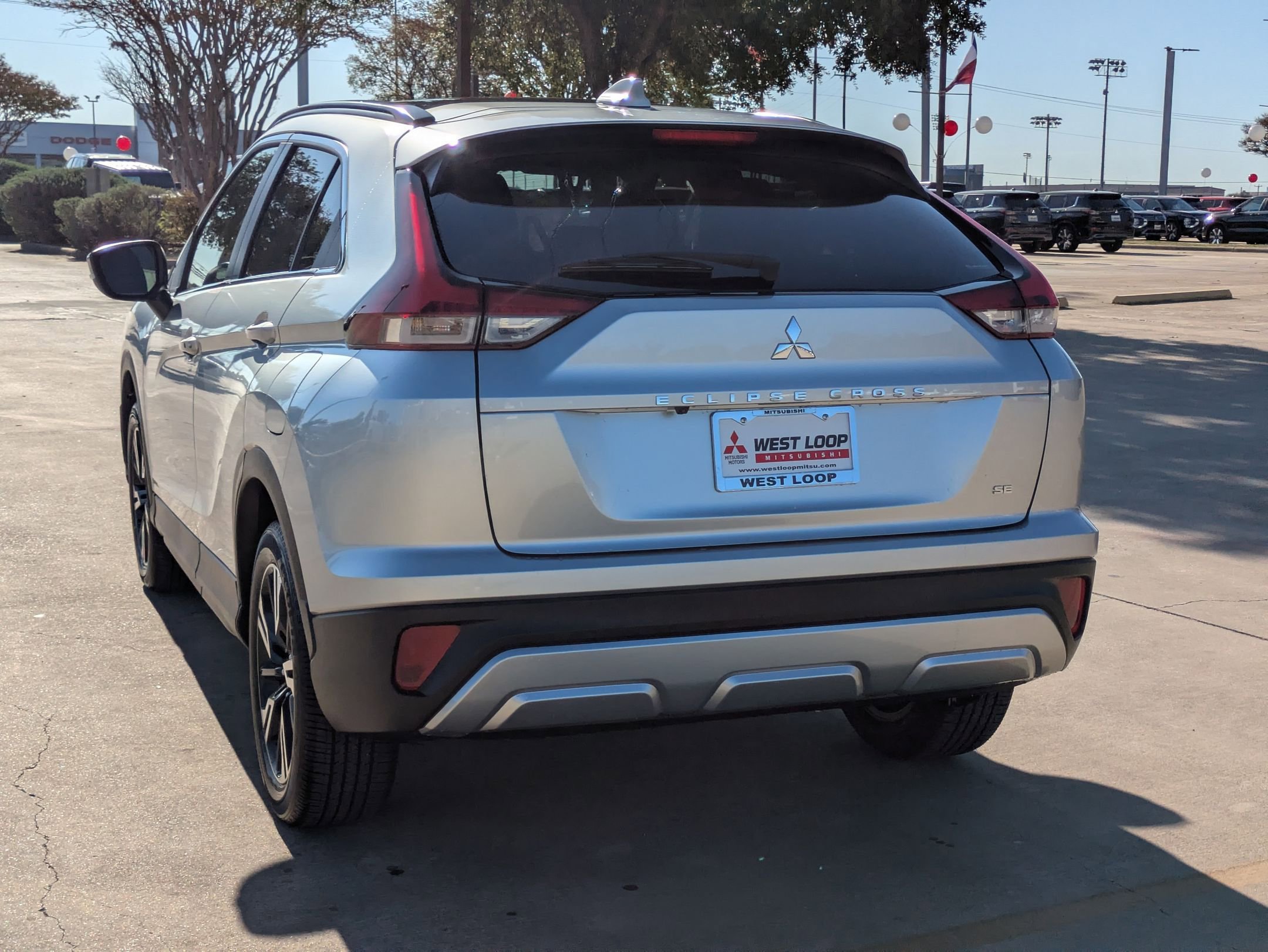 2026 Mitsubishi Eclipse Cross SE photo 2
