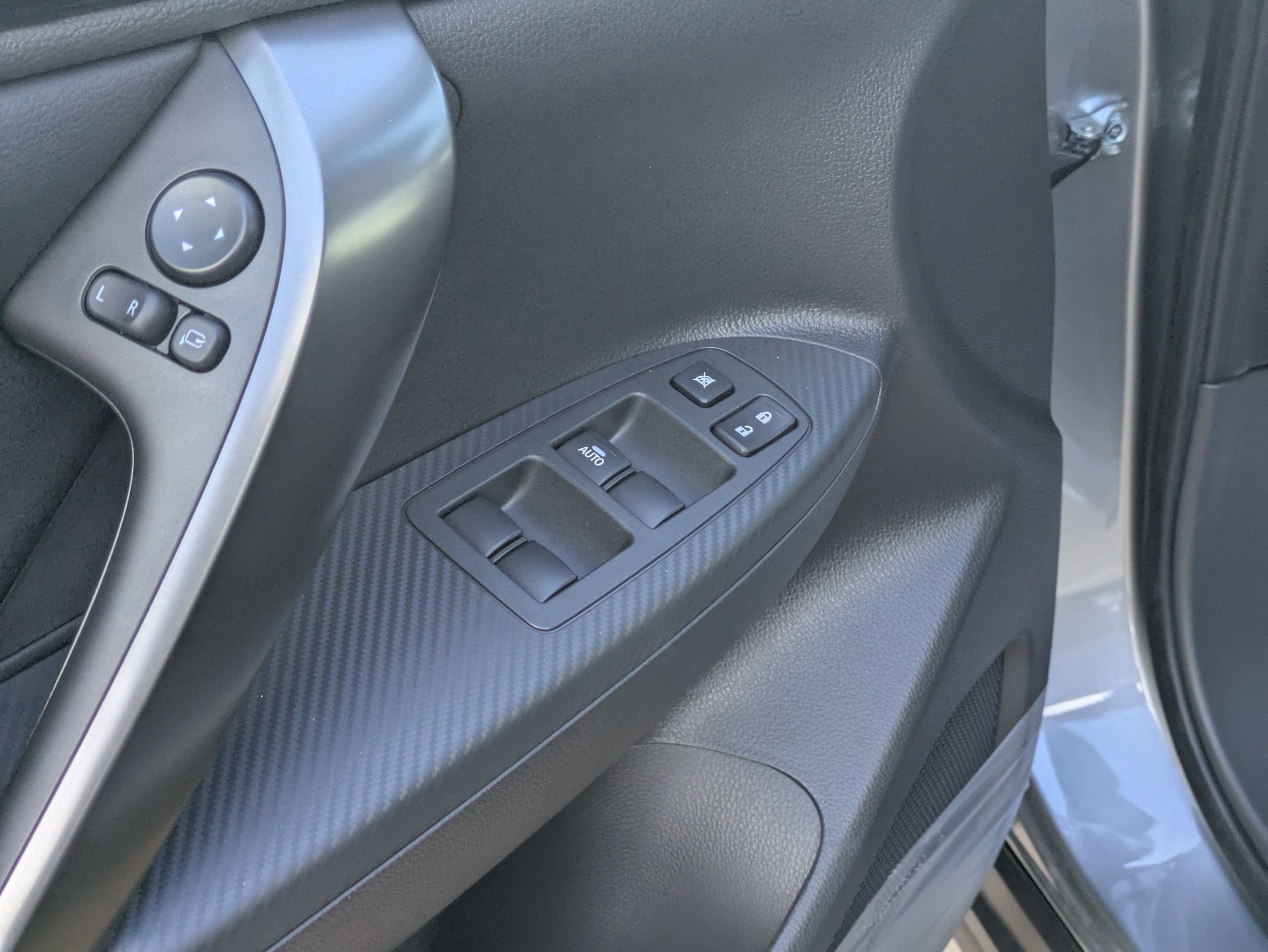 2025 Mitsubishi Eclipse Cross Black Edition - Photo 12