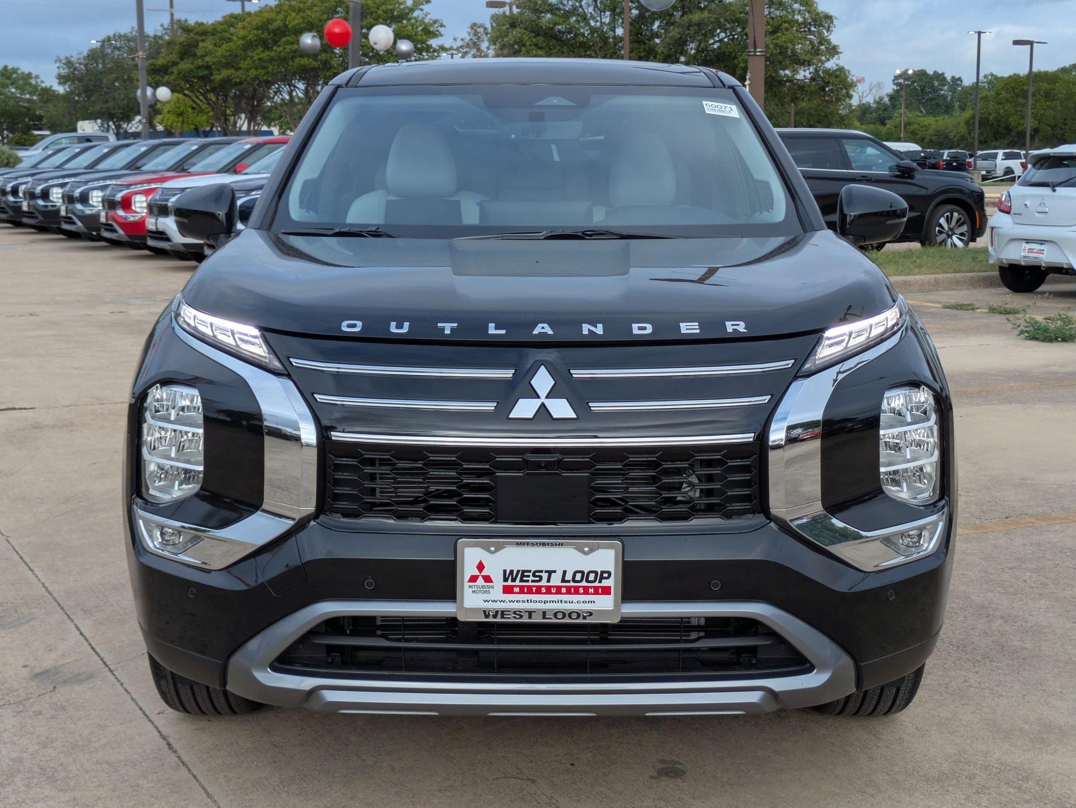 2025 Mitsubishi Outlander SE - Photo 8