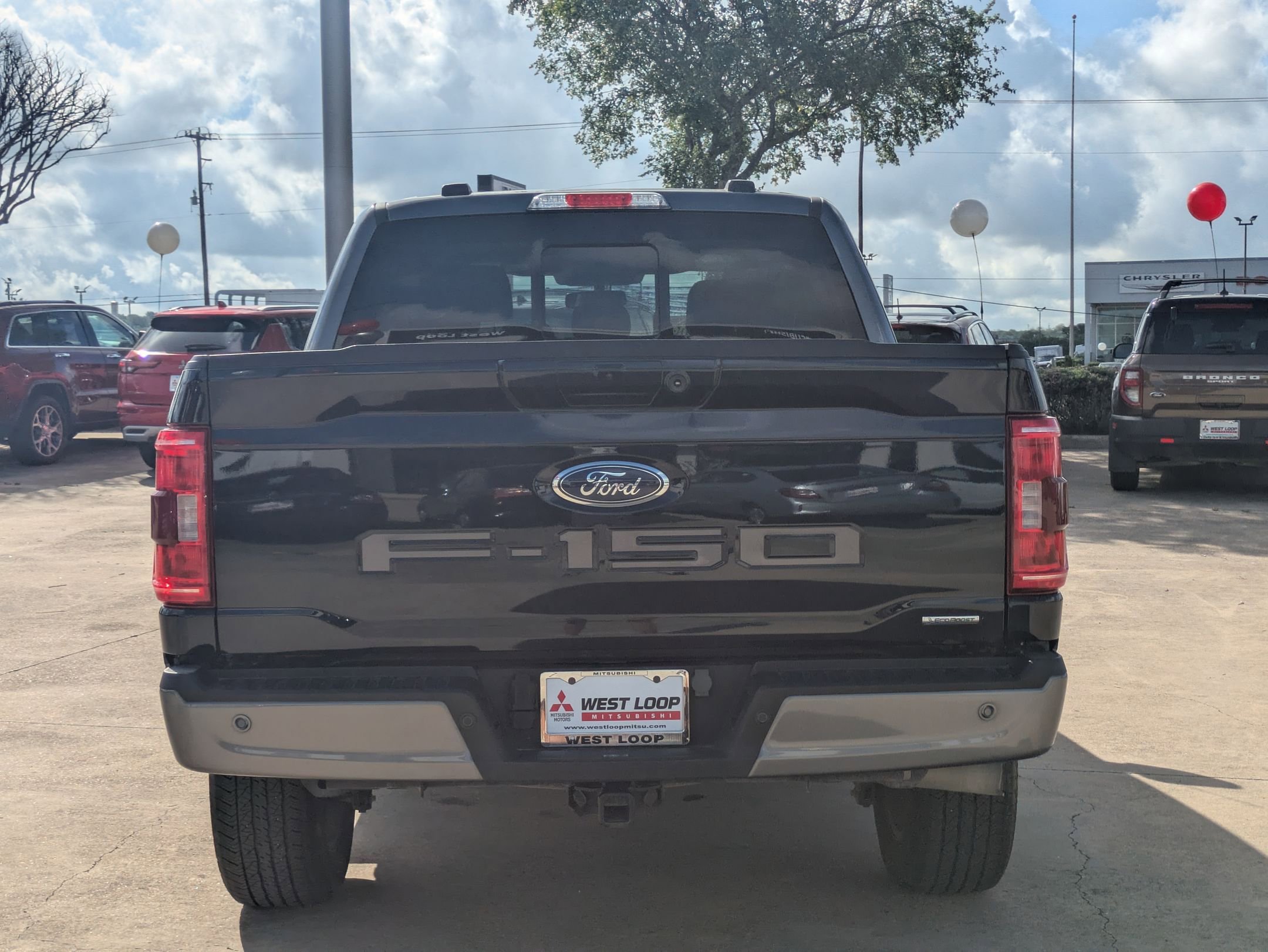 2023 Ford F-150 XLT photo 4
