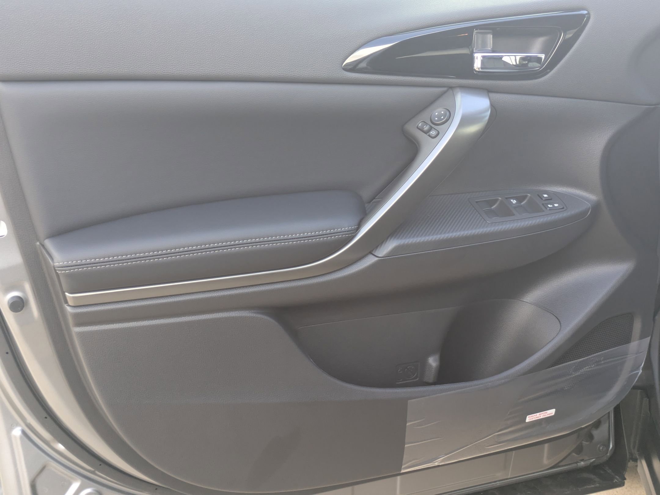 2025 Mitsubishi Eclipse Cross Black Edition - Photo 11