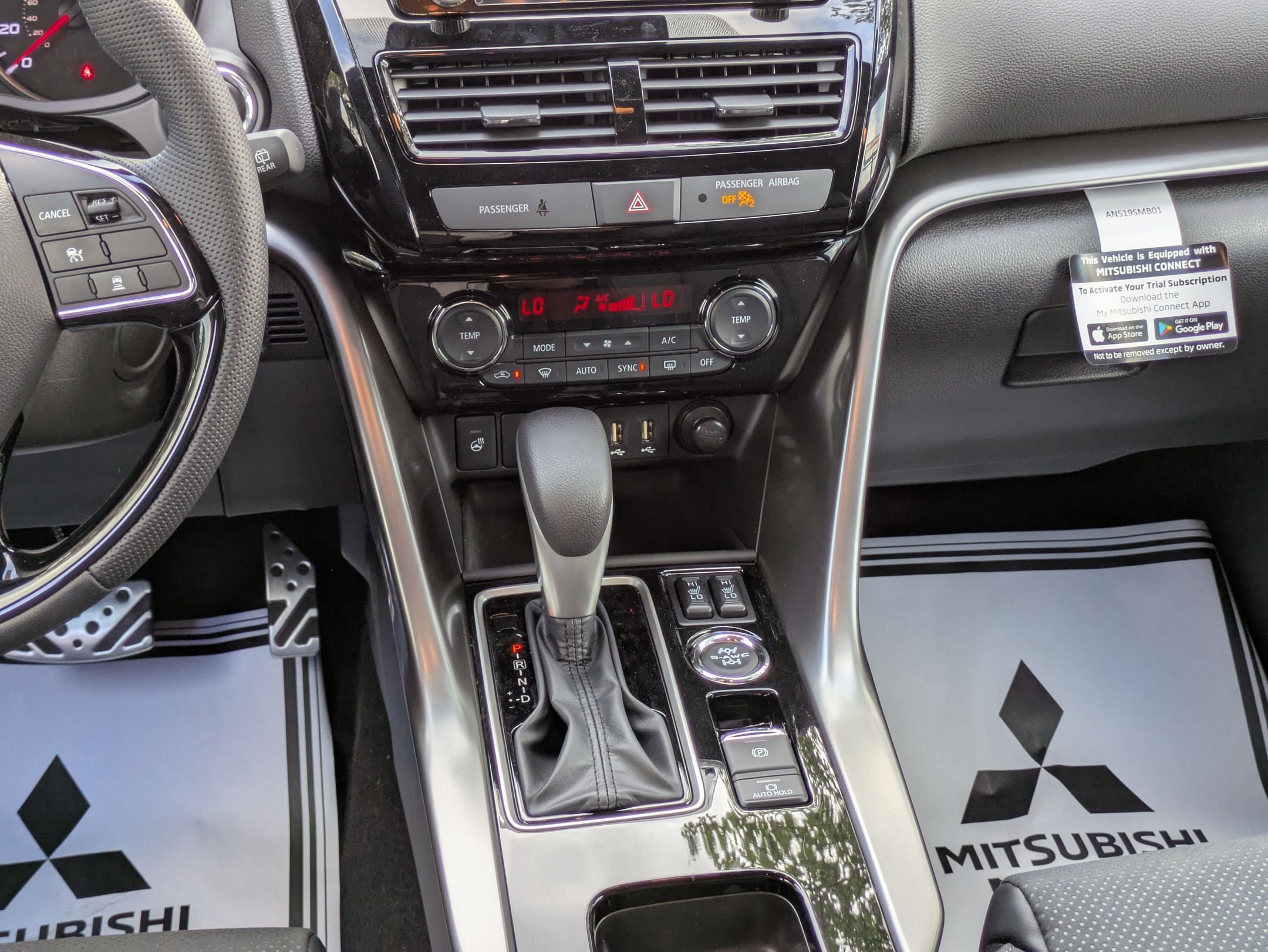 2025 Mitsubishi Eclipse Cross Black Edition - Photo 17