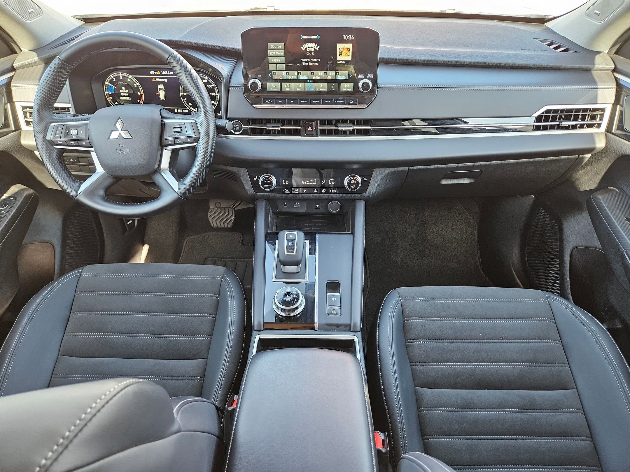 2024 Mitsubishi Outlander SE - Photo 14