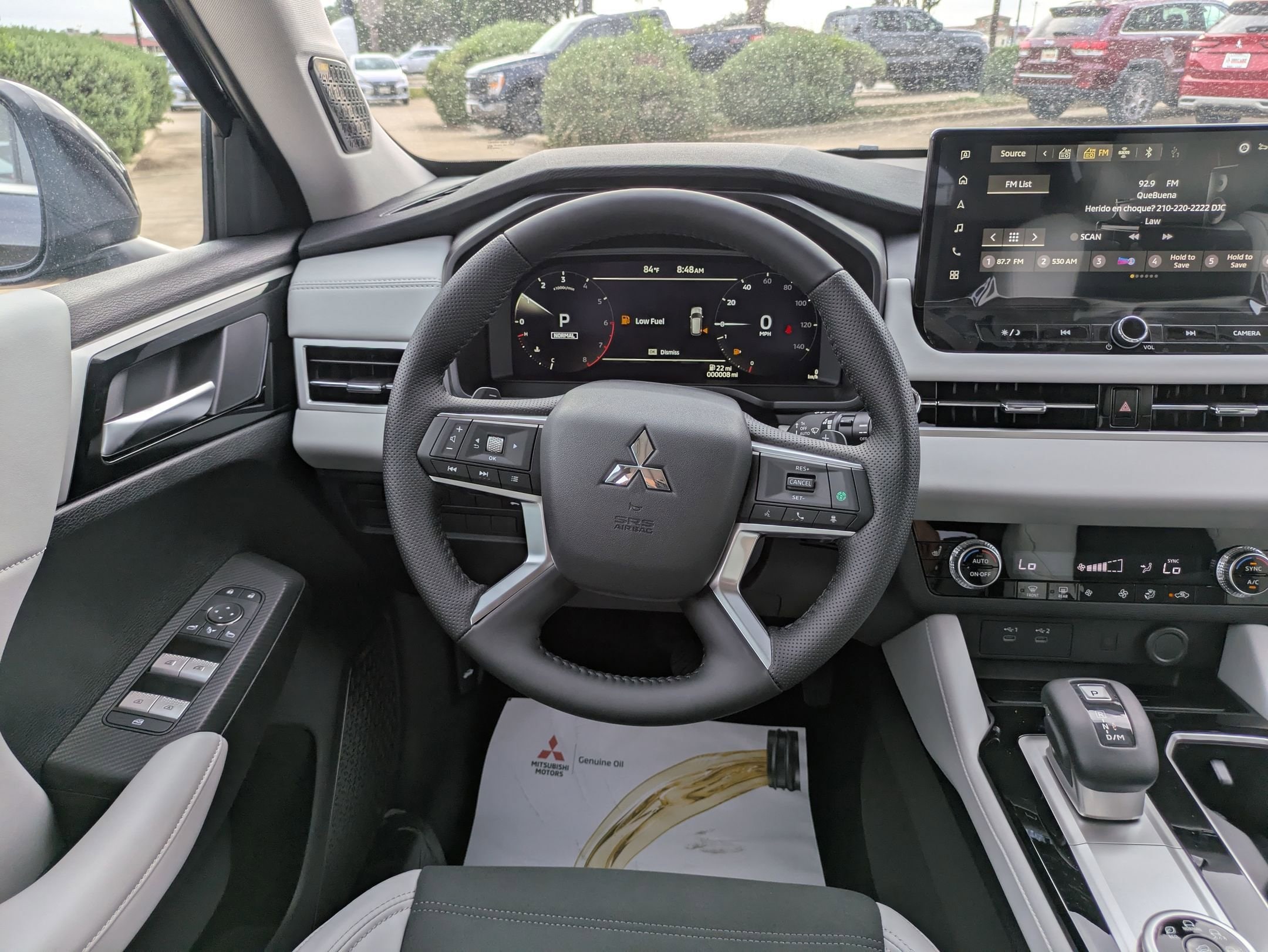 2025 Mitsubishi Outlander SE - Photo 18