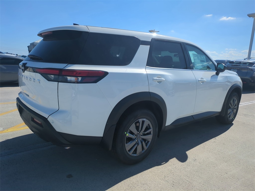 New 2025 Nissan Pathfinder S SUV