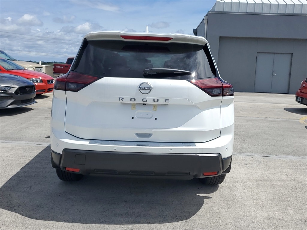 New 2026 Nissan Rogue SV SUV