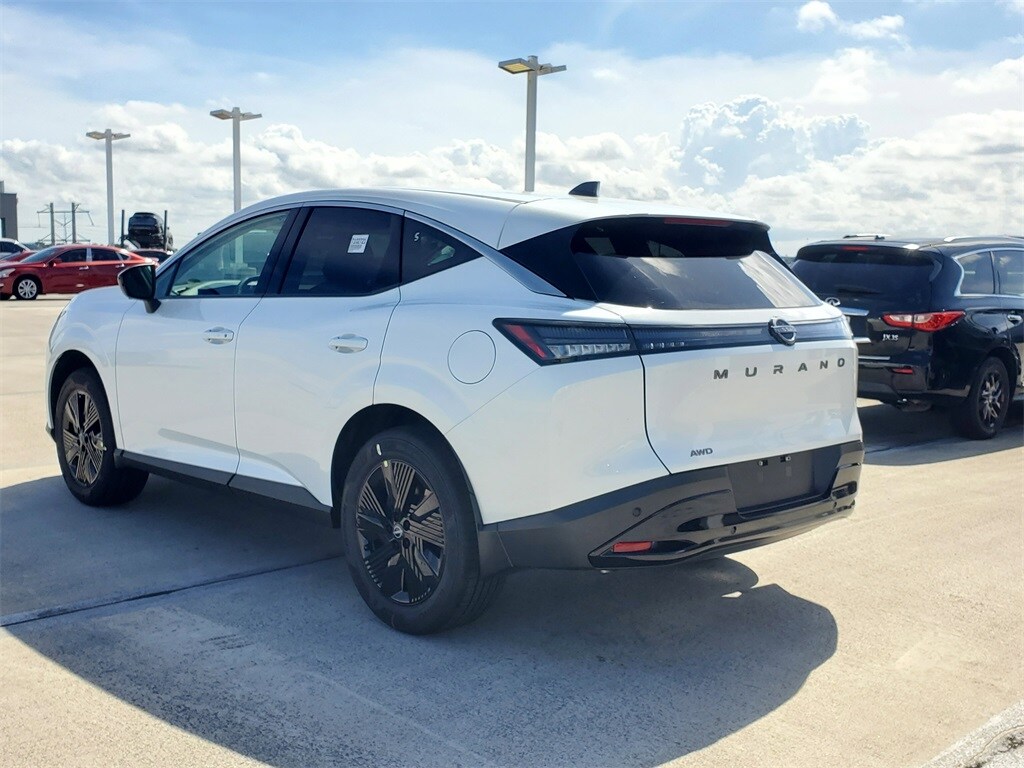 2026 Nissan Murano SV photo 2