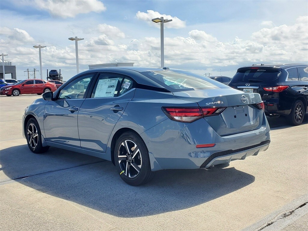 2026 Nissan Sentra SV photo 3