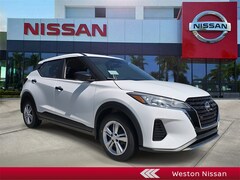 2025 Nissan Kicks Play S SUV
