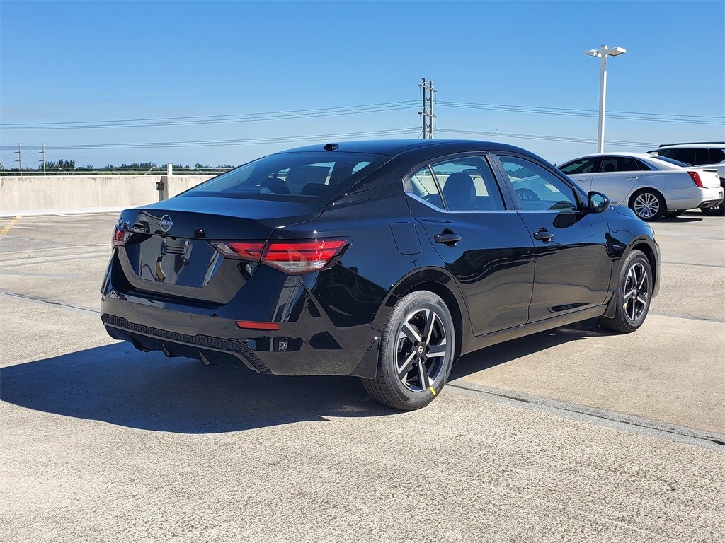 2026 Nissan Sentra SV photo 4