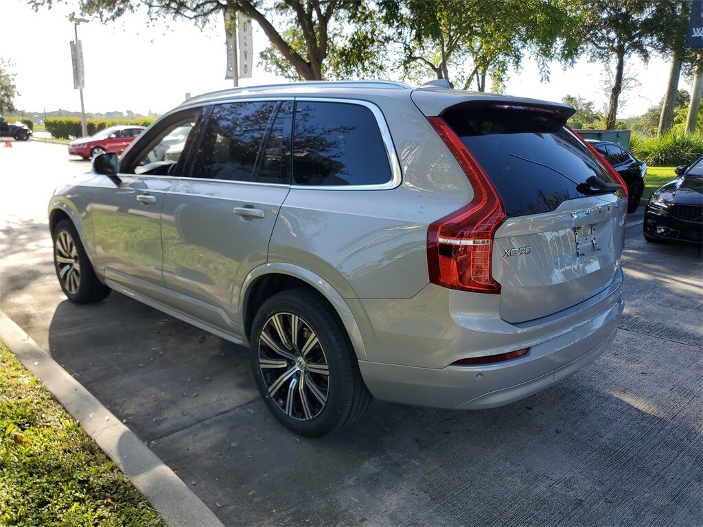 2023 Volvo XC90 B5 AWD Core photo 4