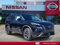 2026 Nissan Rogue Dark Armor SUV