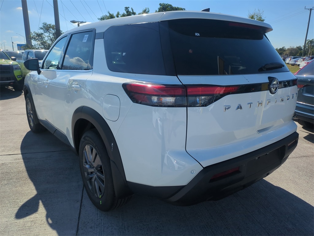New 2025 Nissan Pathfinder S SUV