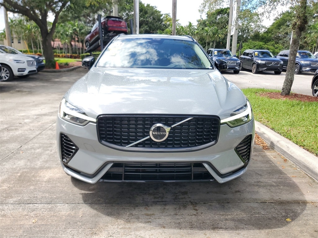 Certified 2024 Volvo XC60 plug-in hybrid T8 Plus Dark SUV