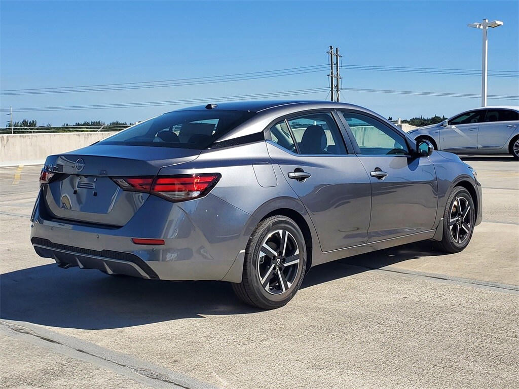 2026 Nissan Sentra SV photo 4