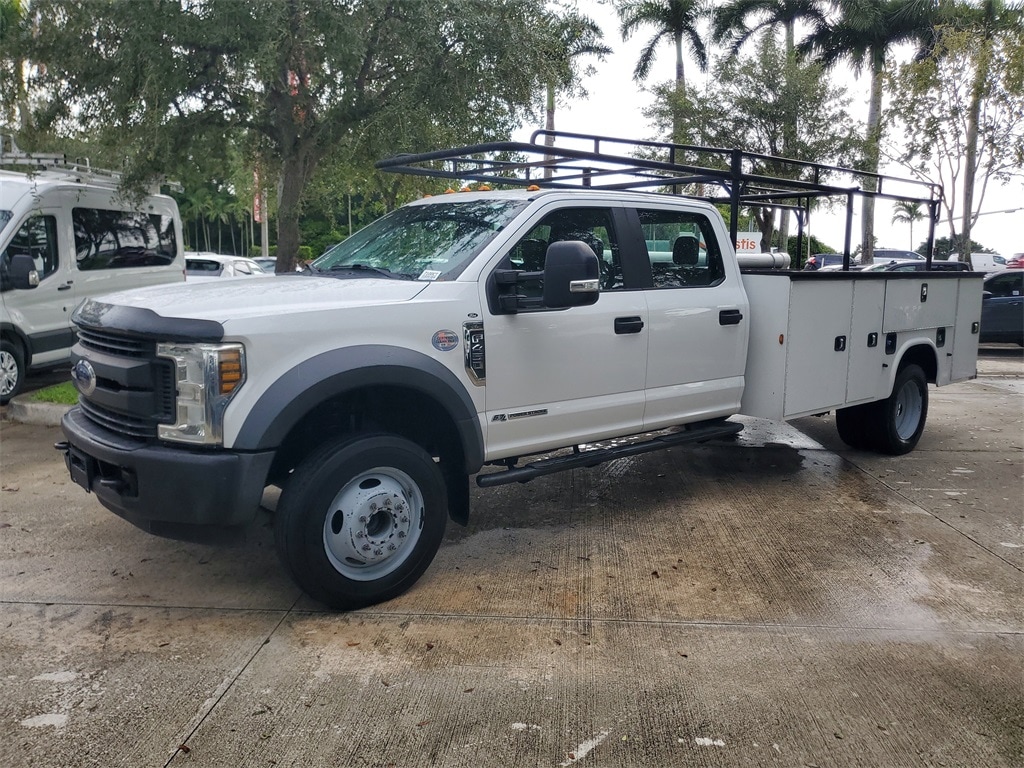 Used 2018 Ford F-450 Chassis  Truck Crew Cab