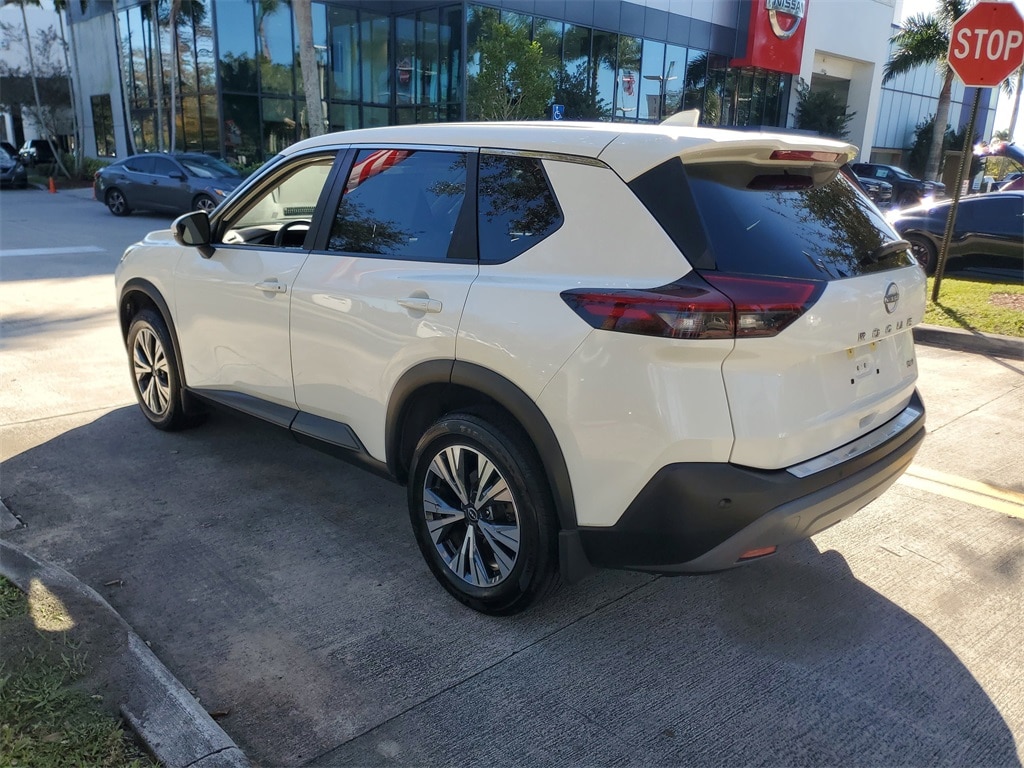 Certified 2022 Nissan Rogue SV SUV