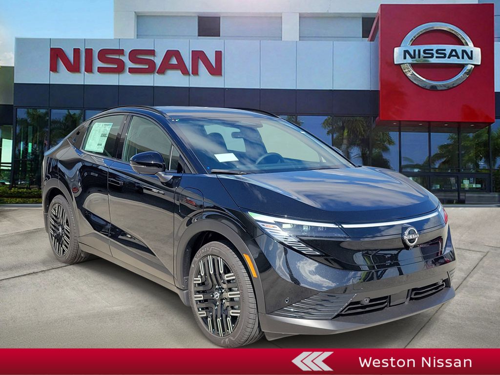 2026 Nissan Leaf Platinum+'s photo