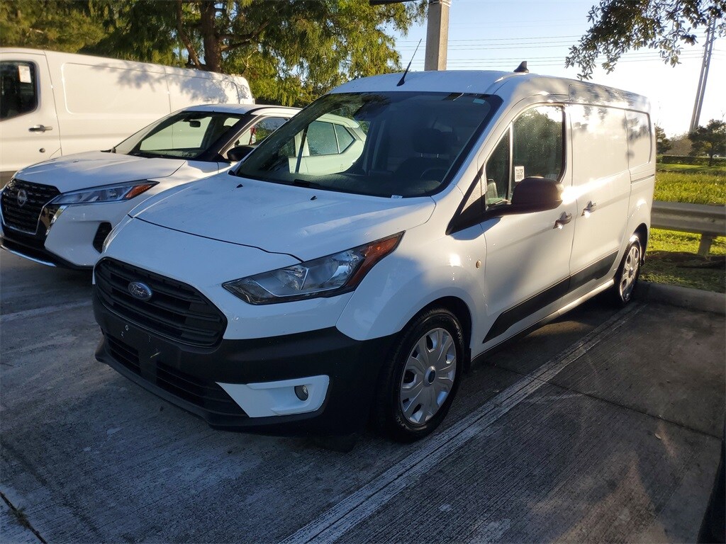 2022 Ford Transit Connect XLT photo 3