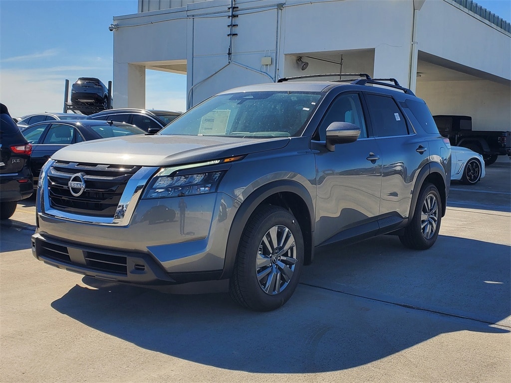 New 2025 Nissan Pathfinder SV SUV