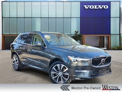 2022 Volvo XC60 B5 FWD Momentum SUV