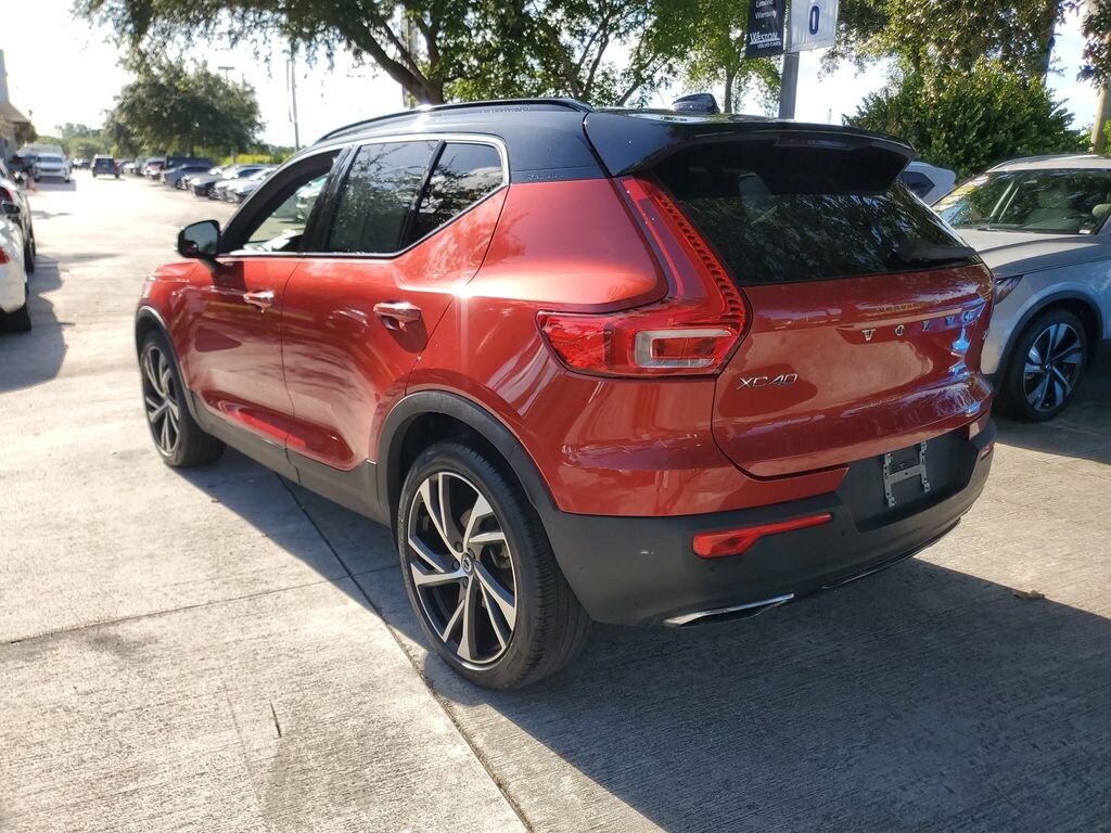 Used 2020 Volvo XC40 T5 R-Design SUV