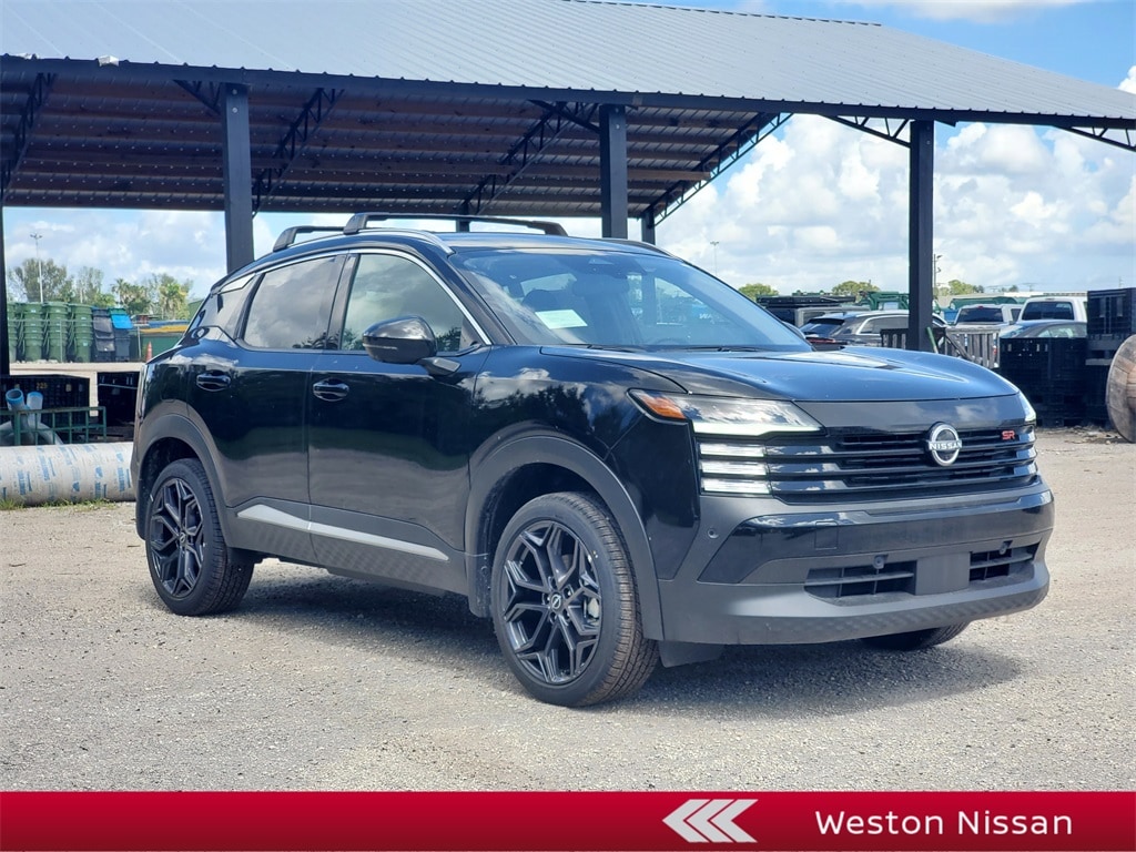 New 2025 Nissan Kicks SR SUV