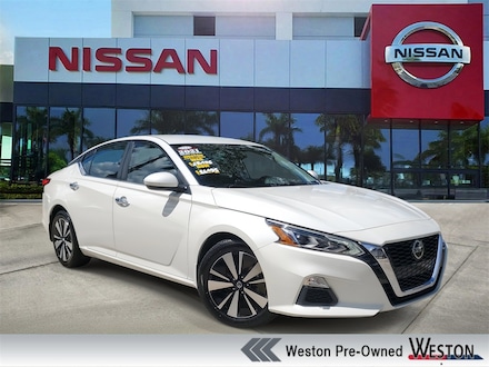 2021 Nissan Altima 2.5 SV Sedan