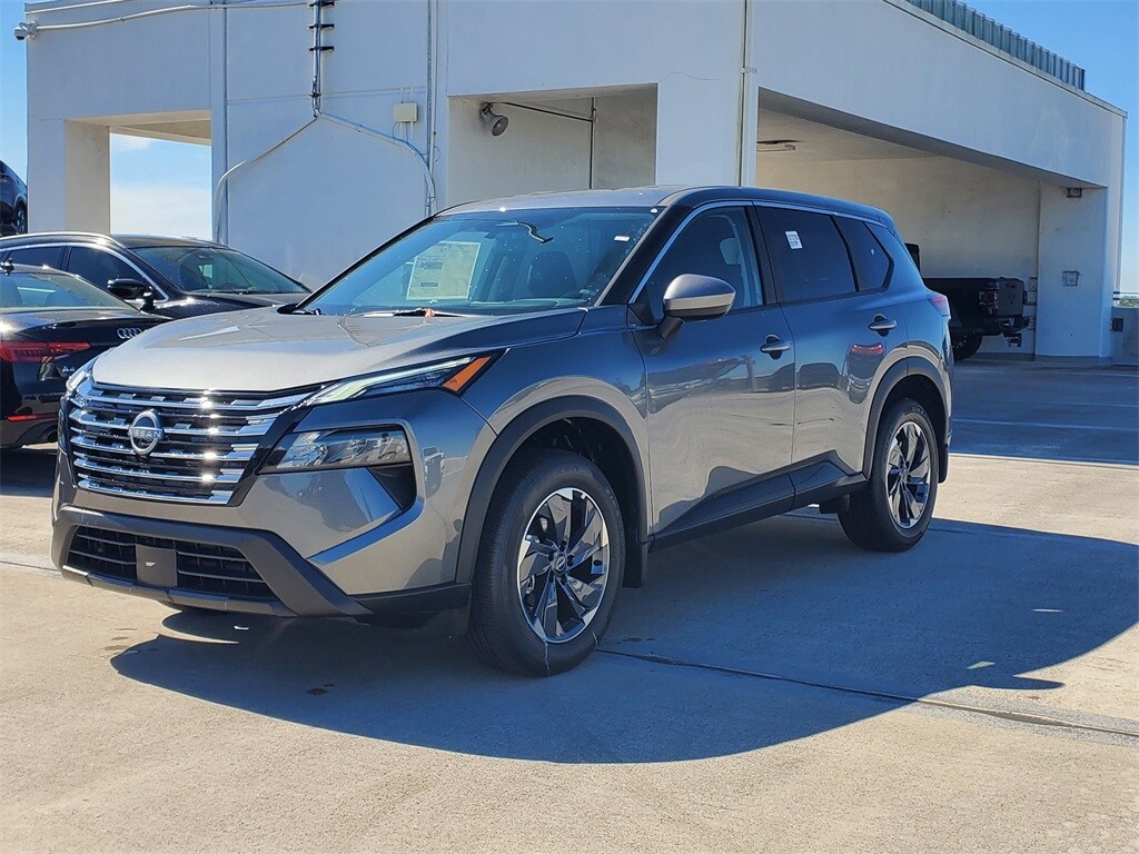 2026 Nissan Rogue SV photo 2