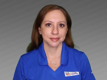 Staff member EMELY ANGELES from b10584d144fa