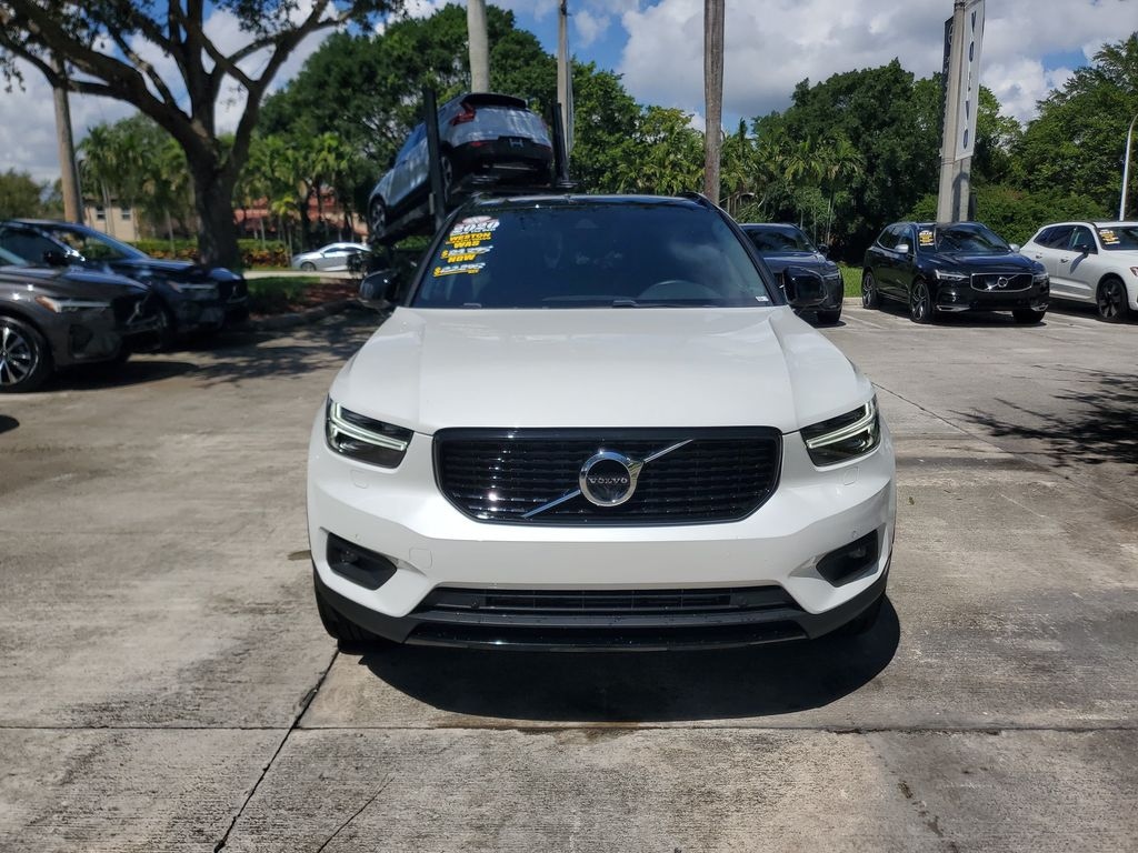 Used 2020 Volvo XC40 T5 R-Design SUV