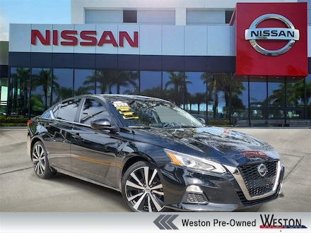 2022 Nissan Altima 2.5 SR Sedan