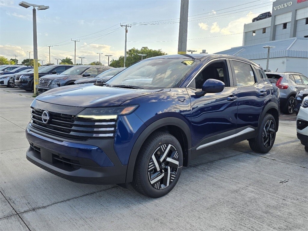 2025 Nissan Kicks SV photo 3