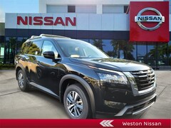 2025 Nissan Pathfinder SL SUV