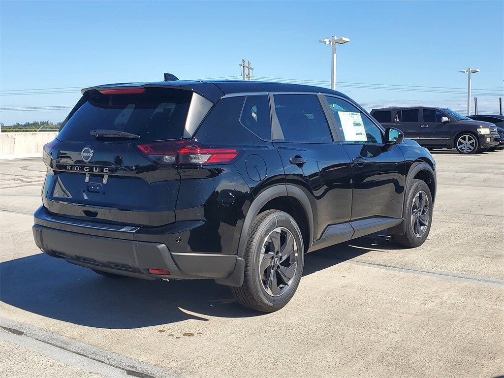 2026 Nissan Rogue SV photo 4